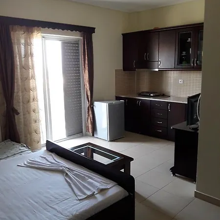 Vila Oscar Aparthotel Ksamil