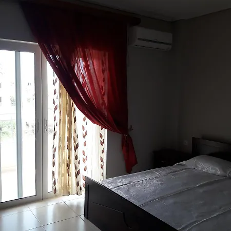 Vila Oscar Aparthotel